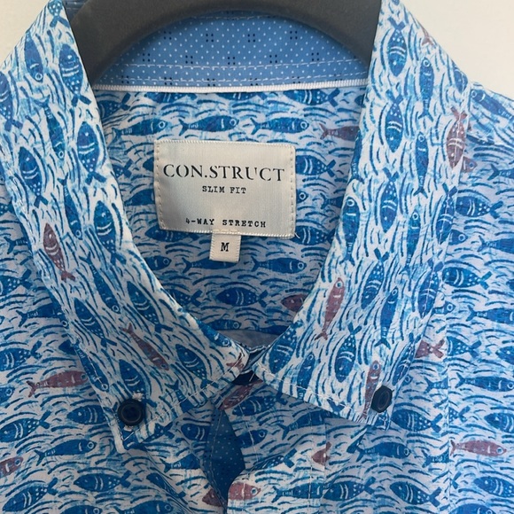 Con.struct Men’s Performance Size Medium Fish Print Blue Short Sleeve Shirt - Picture 2 of 4